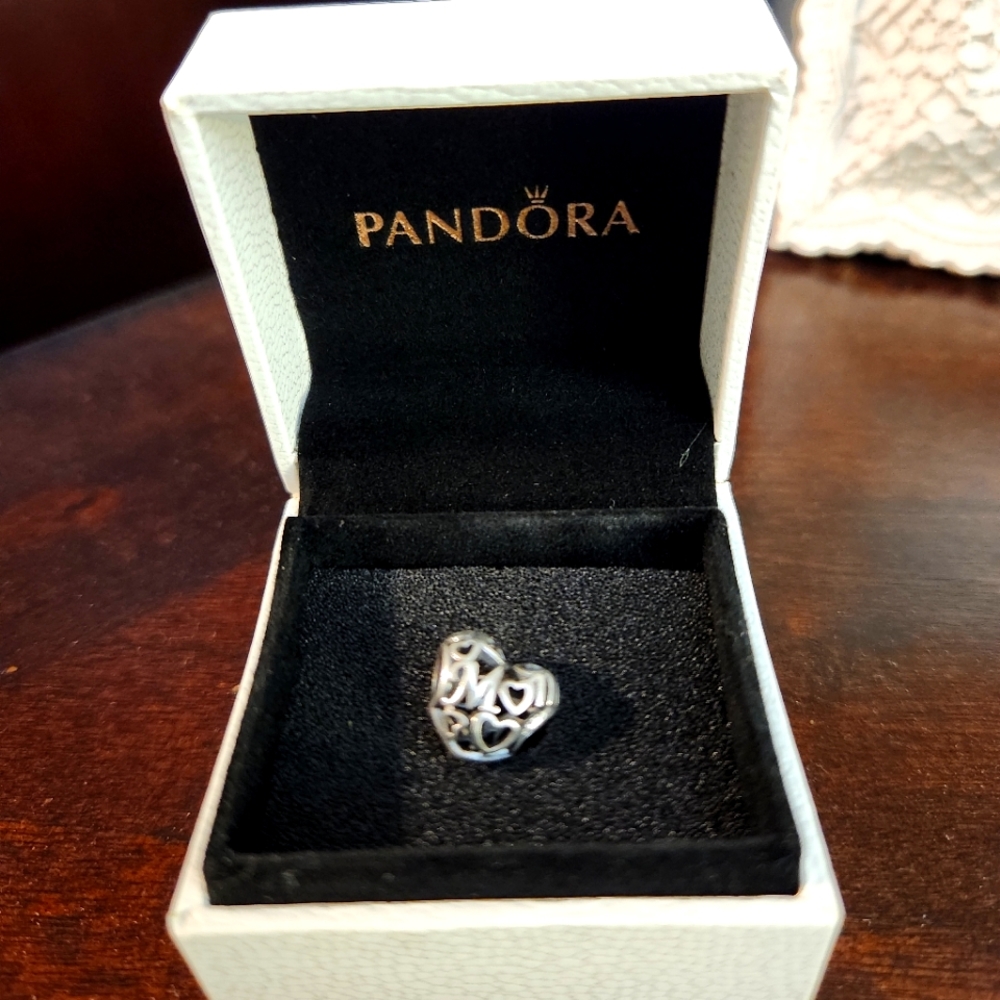 Pandora Charm Silver Mom Heart Shape